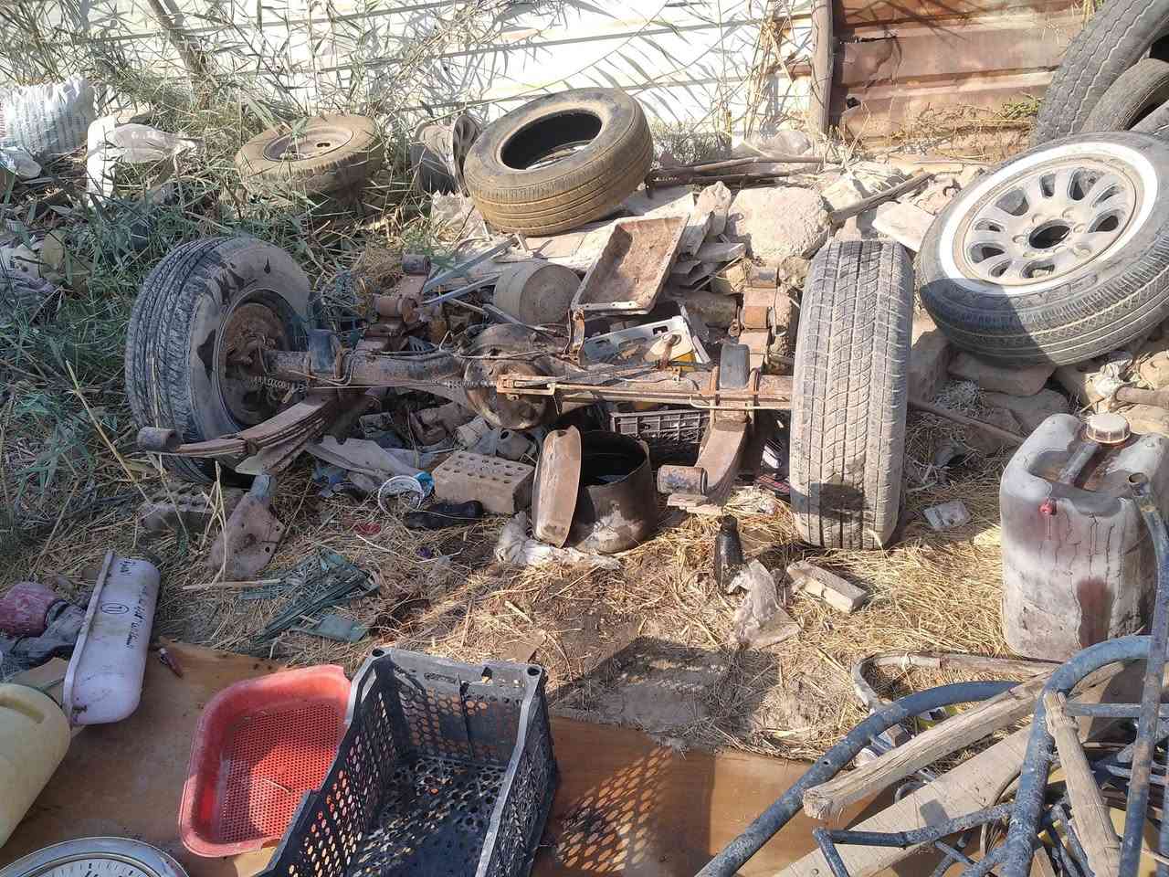 السلام عليكم بريجو ماخوذ منها مكينة وكير وكاردن االموجود كبال عينك وياها تايراتها واكسنها اصولية وارقامها موجودة موديل 96 سنوية ضايعة وبيها ورقة من المرور ابيعك مكاتبه مالكها موجود مكاني بابل الهاشمية 
رقمي ***********
