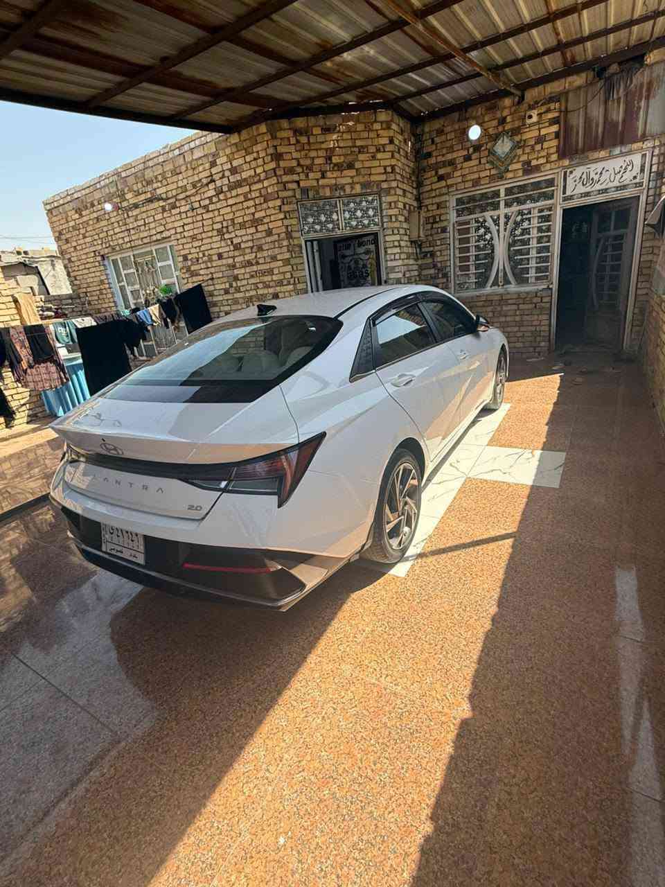 هونداي النترا موديل ٢٤ خليجي مكفولة بيها بارد كد شبر رقم بغداد محجوزة للمصرف صاحبها جاي يسدد السعر وباقي التفاصيل يم صاحبها أنه مكلف بالنشر ***********
