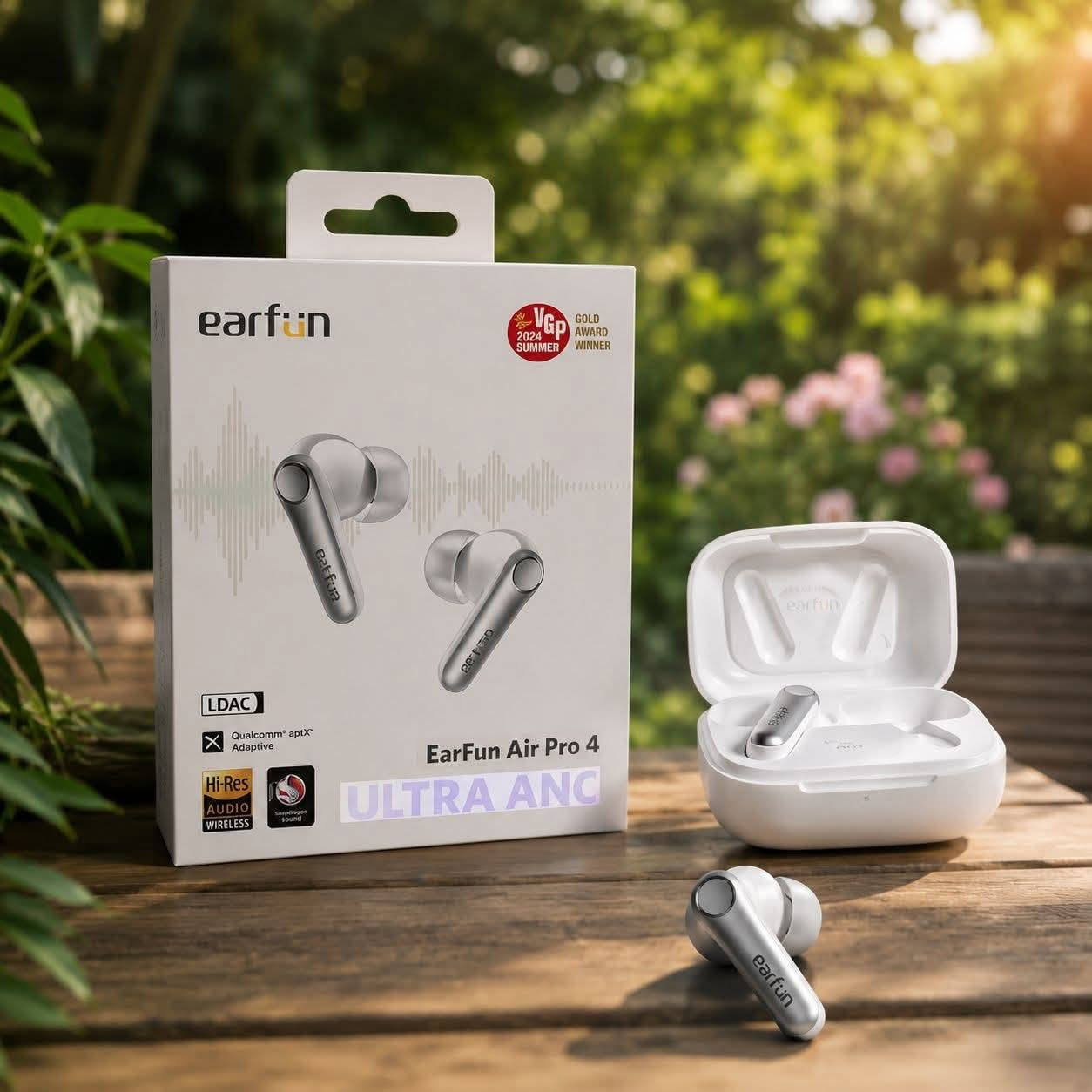 ايربودات • Earfun Pro 4 • ابيض واسود