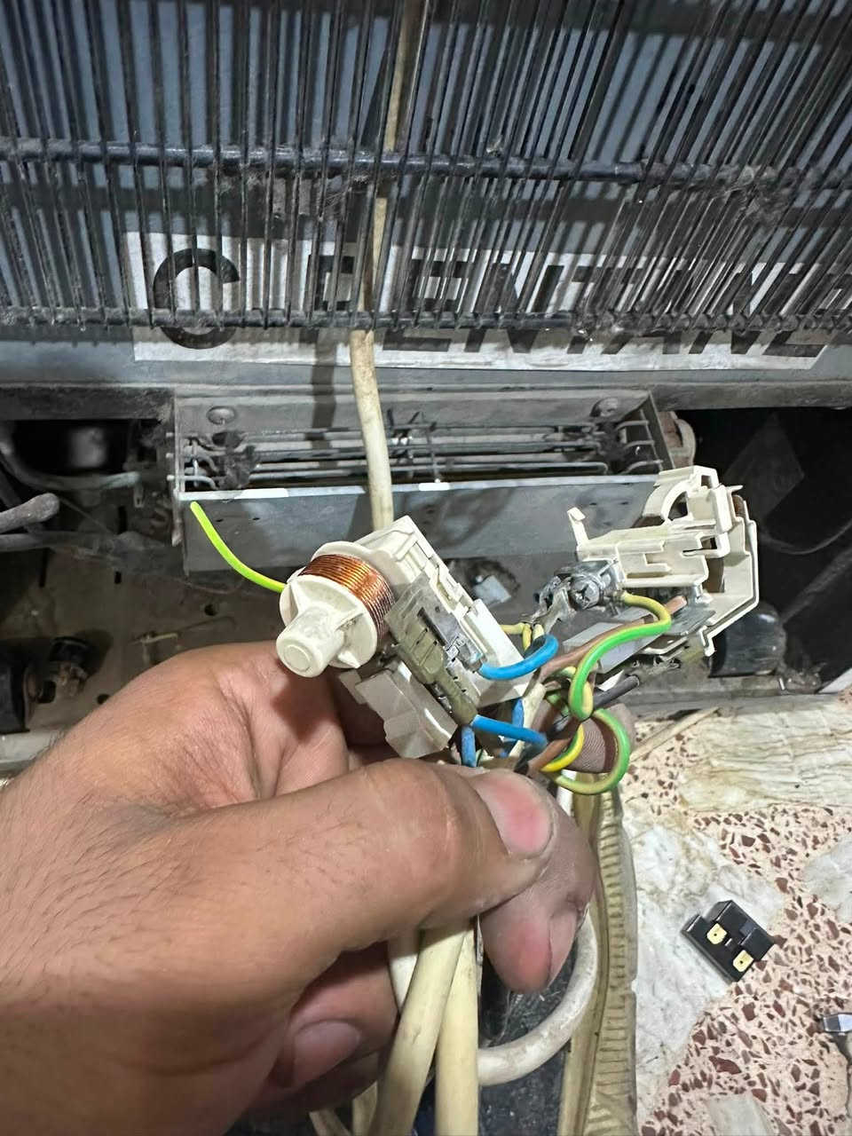 ❄️⚙️ ورشة وارث لأجهزة التبريد والتكييف ⚙️❄️نقدم لكم أفضل خدمات الصيانة والتركيب بأعلى كفاءة ودقة في العمل!🔧 خدماتنا الشاملة:صيانة وتركيب السبالت والثلاجات وجميع الأجهزة المنزلية.صيانة شاملة ودورية لأجهزة التبريد والتكييف بدقة عالية.كشف الأعطال الكهربائية والتبريد بأحدث الأجهزة المتطورة.✨ لماذا تختارنا؟ ضمان على العمل | سرعة في الأداء | جودة عالية.📞 للحجز والاستفسار اتصل بنا فوراً:**********************
