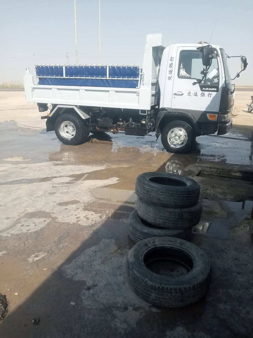 هينو • مكفول • شاحنة