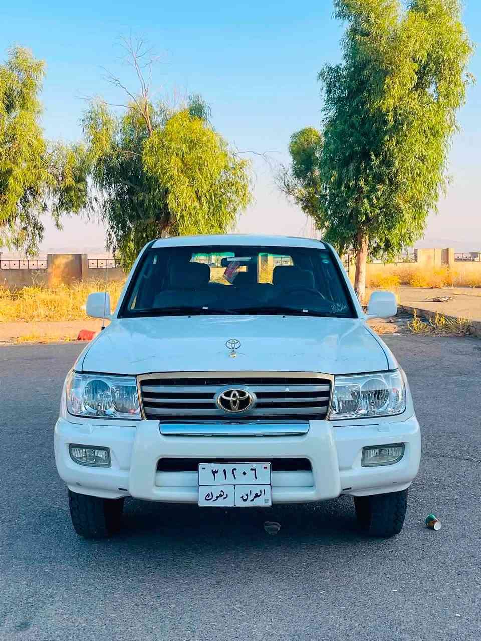 مۆنيكا 2003 دەشبول بەرز
پێش تەبڵە سێ ڕوبع ناوشین
ناوی لەحاسیبە نیە سبوخ عامه
بەلای سایەقا کەوتوە بەس شانی عەزیەتی بوە
گێرومەکینە وئەکسل دەبڵ ئەکسل بەشەرت
سەنەوی تازە بەسەرچوە ژینگەی دراوە
سەیارەکە  زۆرجوانە مالی دۆستە 
پێنج تایەو ویلی شازدەی تازە بۆبەستراوە 
سعری108وەرەقە 
***********
*********** أربيل, العراق
