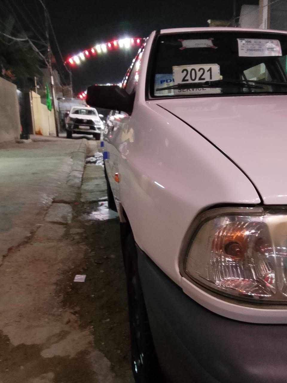 اسلام عليكم سايبه موديل 21
مقفوله كفاله عامه 
رقم بغداد باسمي
 السعر 55$وبيها مجال
مكان بغداد كماليه
 رقم الهاتف***********
