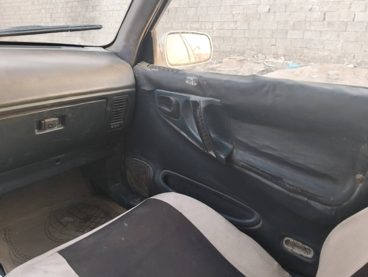دايو برنس للبيع رقم بغداد مشروع وطني 
السنوية لل27 
موديل 1994
المحرك جديد مكفول 
الكير البك يأخر 
 كلها شغاله 
السعر 23 $
العنوانالكهربائيات النجف عمود رقم 54
الرقم ***********
