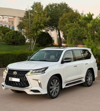 لكزس LX 570 • ٨ سلندر ٥٧٠٠ • فول محدث ٢٠٢١