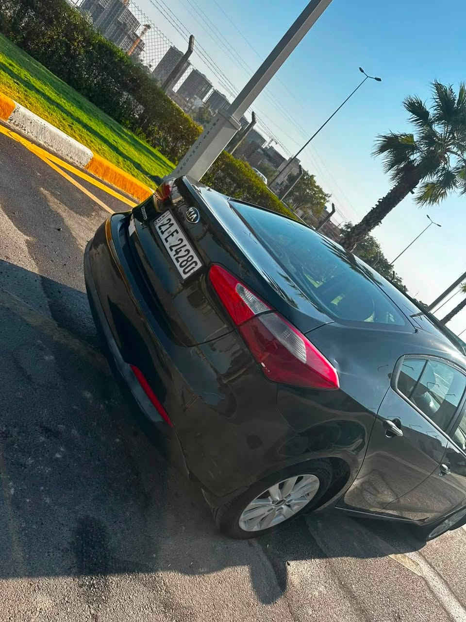 السلام عليكم سيراتو خليجي  فتحه تحكم ستيرن للبيع موديل ٢٠١٦   لون اسود رقم شمالي باسمي تحويل مباشر بدون حادث بدون ضربه فقط ملاحظات بسيطه  
مكاني بغداد غزاليه 
***********

