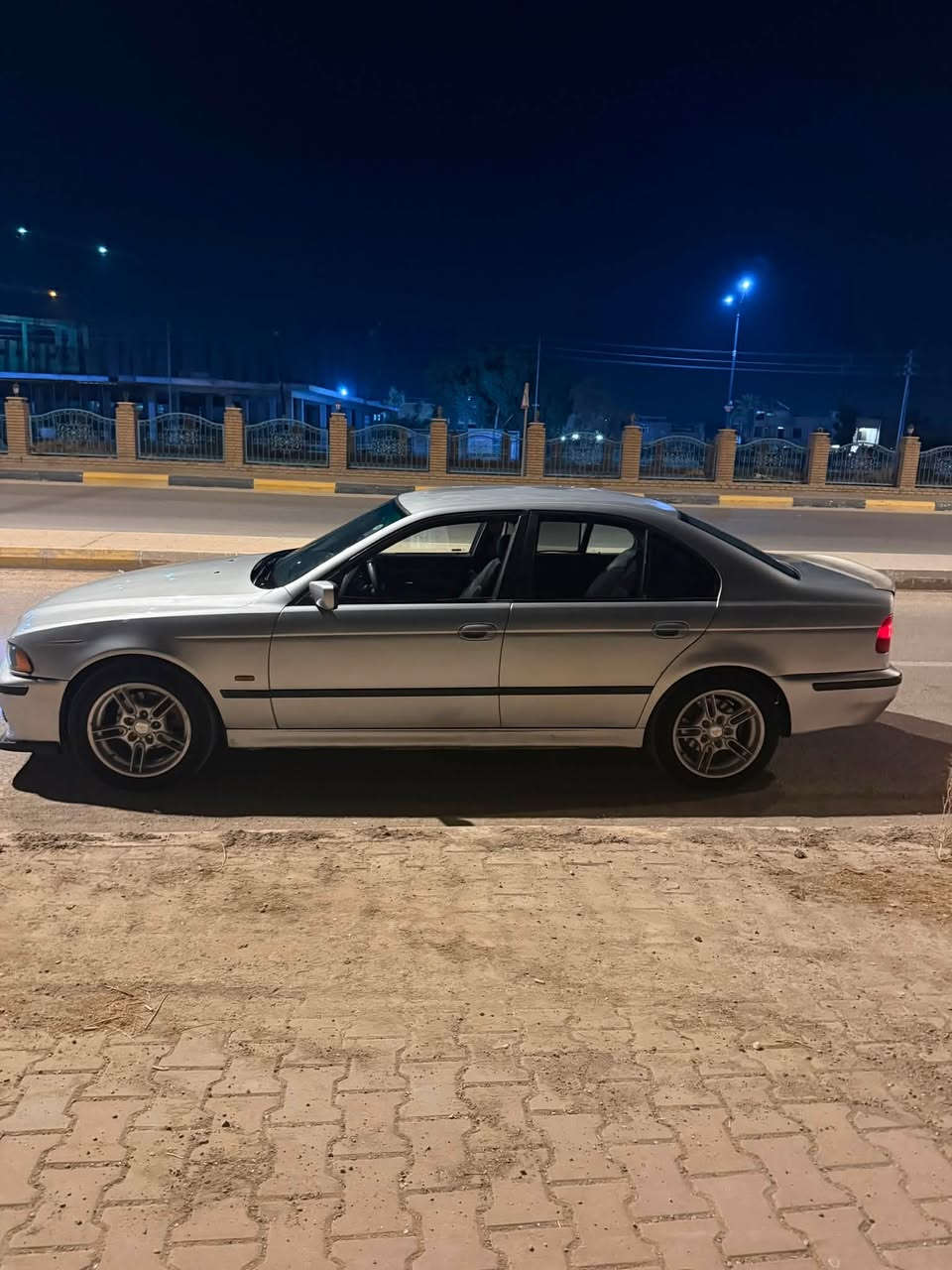 صقرBMW
528مسكر فانوس
1996مديل
كير عادي🕹️
كزوز بوابات ريمونت
تبريد ثلج❄️
وياله M
دعامياتM
بسمي تحويل ثاني يوم مصفره غرامات
سعر68وبيه مجال 
مكاني ديالى بعقوبه
رقم:***********
