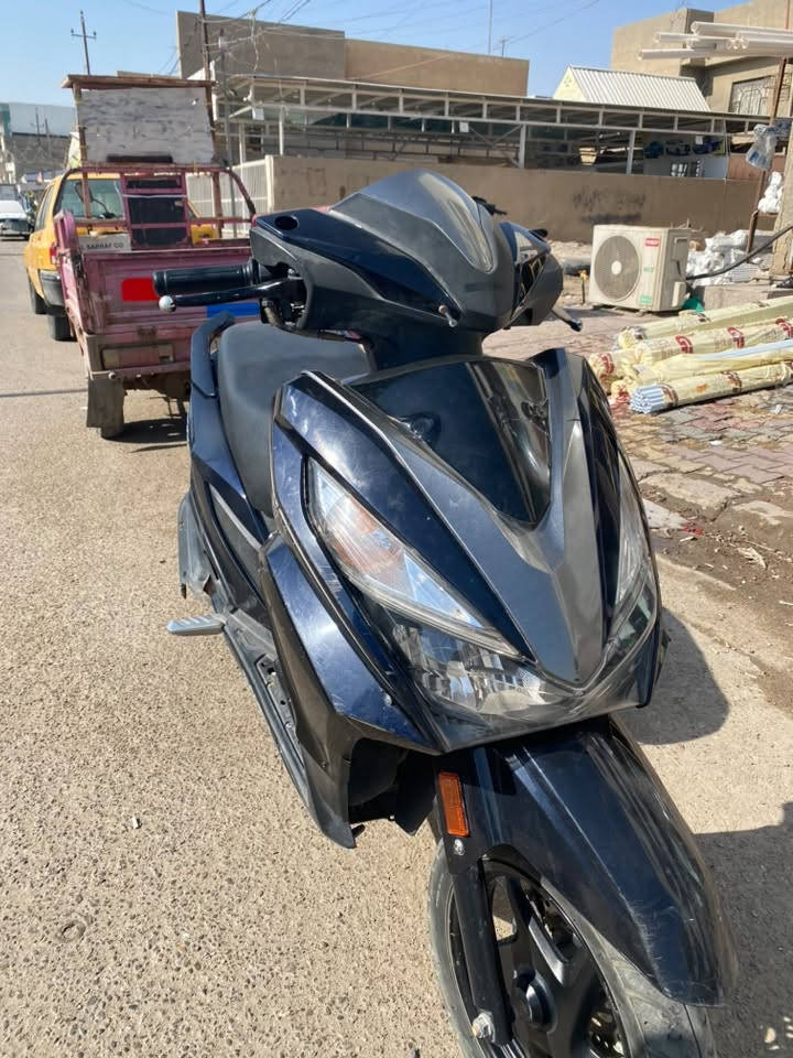 دراجة هوندا ياباني موديل ٢٠
الدراجة مكفولة ما مفتوح بيها برغي 
لتواصل والاستفسار 
***********
