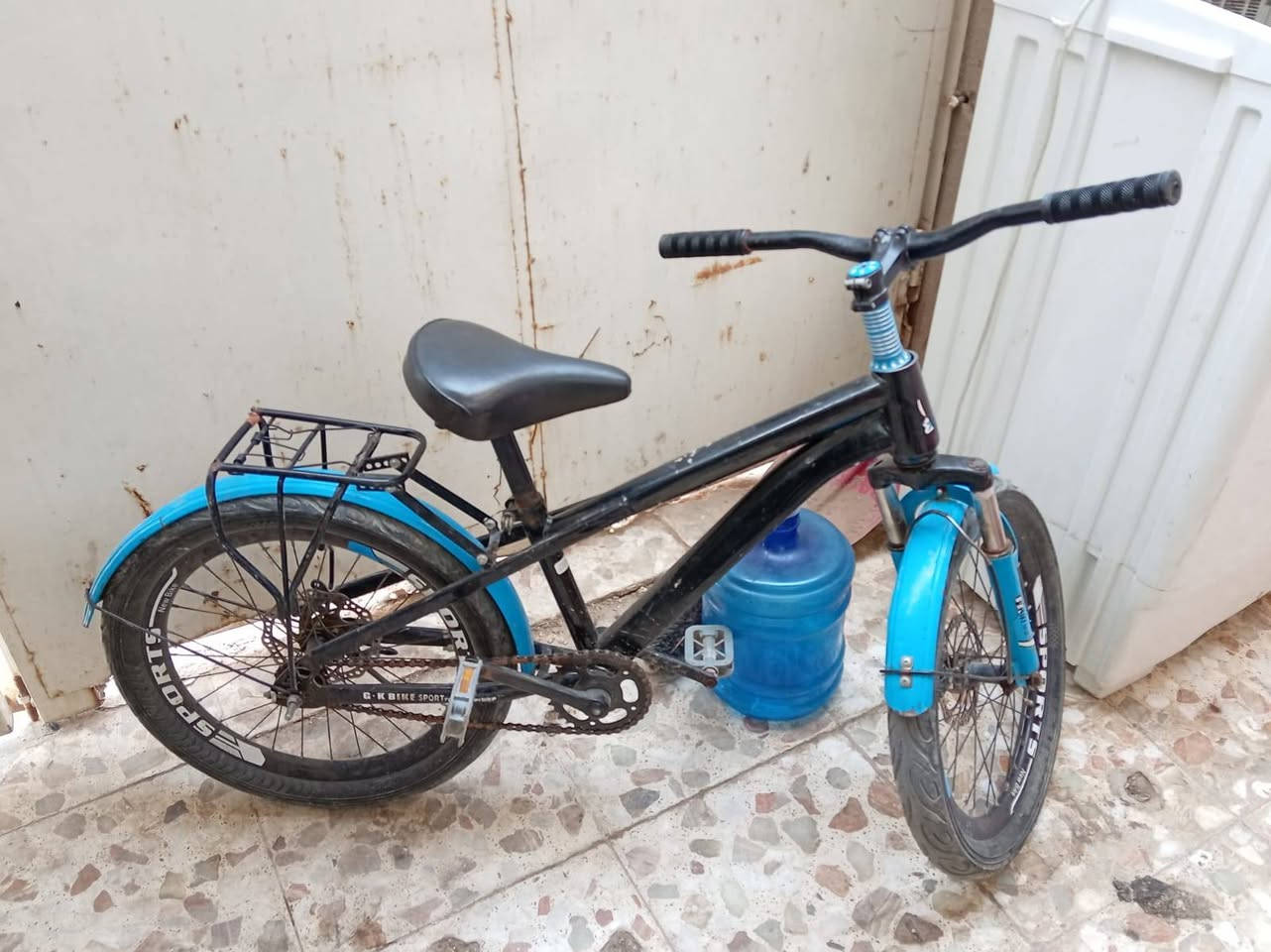 للبيع ***********

