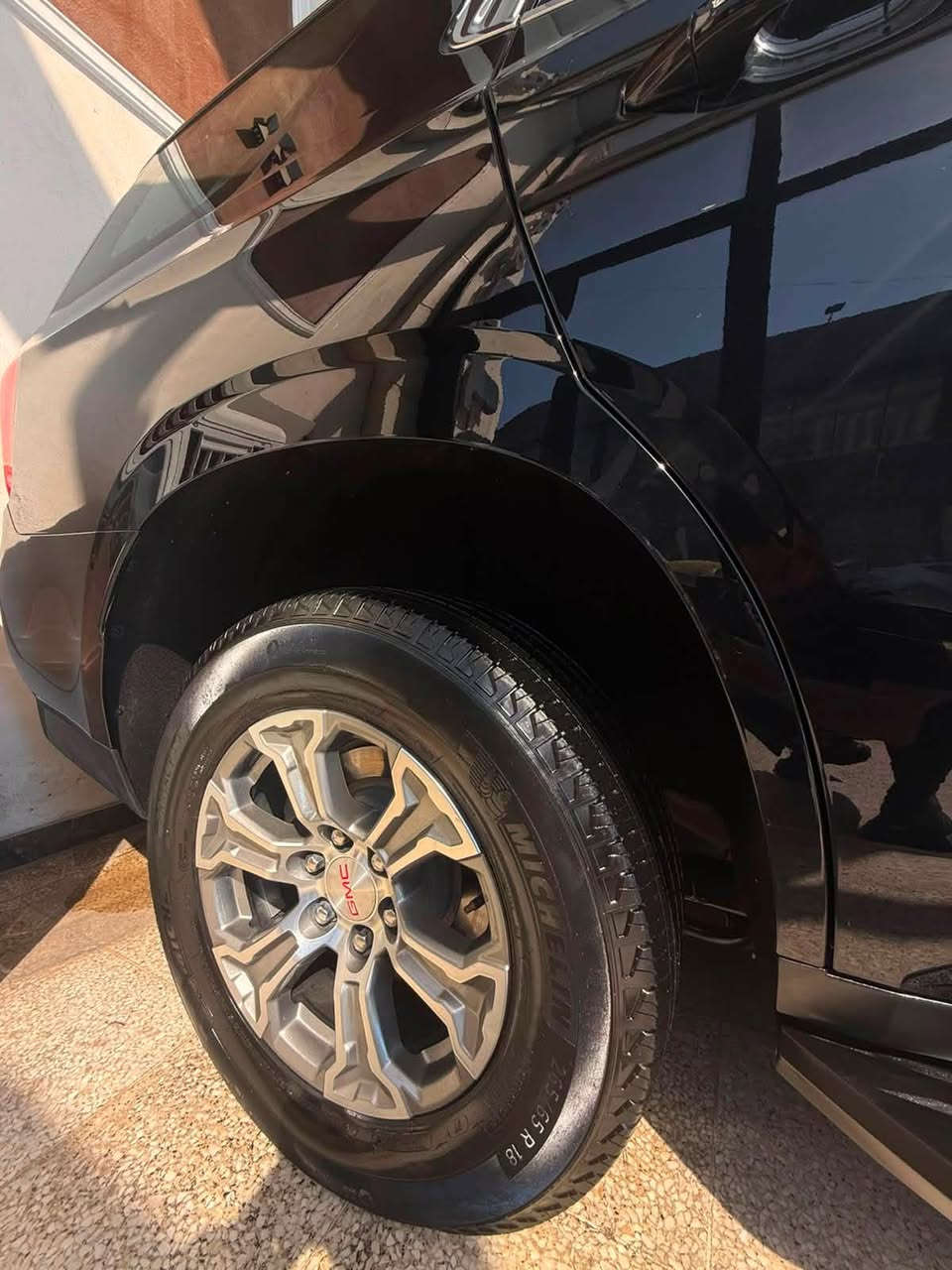 GMC SLEموديل 2024
ماشية 29 الف بالضمان
ضمان المنصور
رقم بغداد باسمي
كفالة عامة من الصبغ والبارد والفتح والدبل كود
بسعر 485 ورقة وبيها مجال بسيط
مكاني بغداد النهضة 
تلفون ***********
