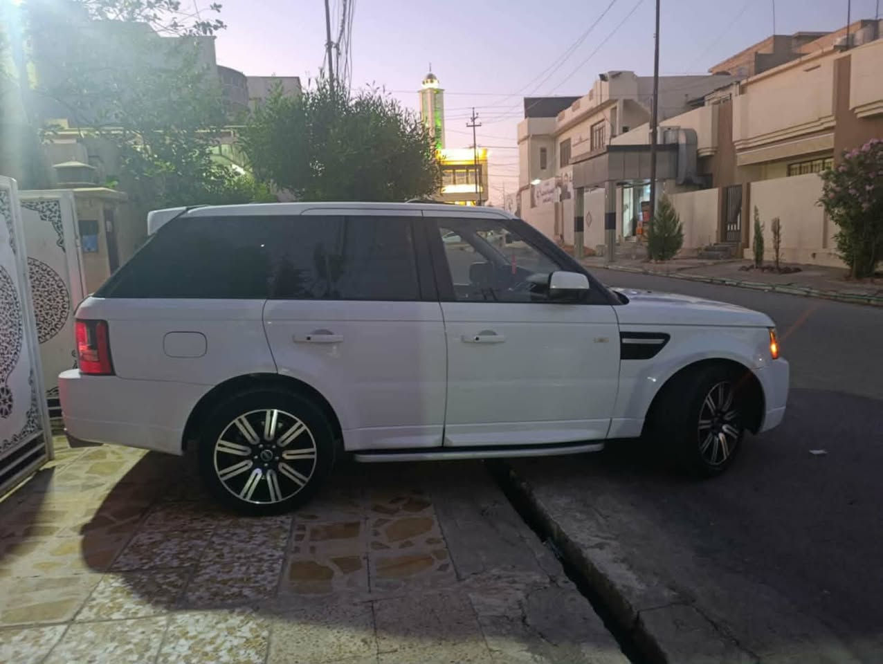 رانج روفر • ٢٠١١ • كفالة عامة