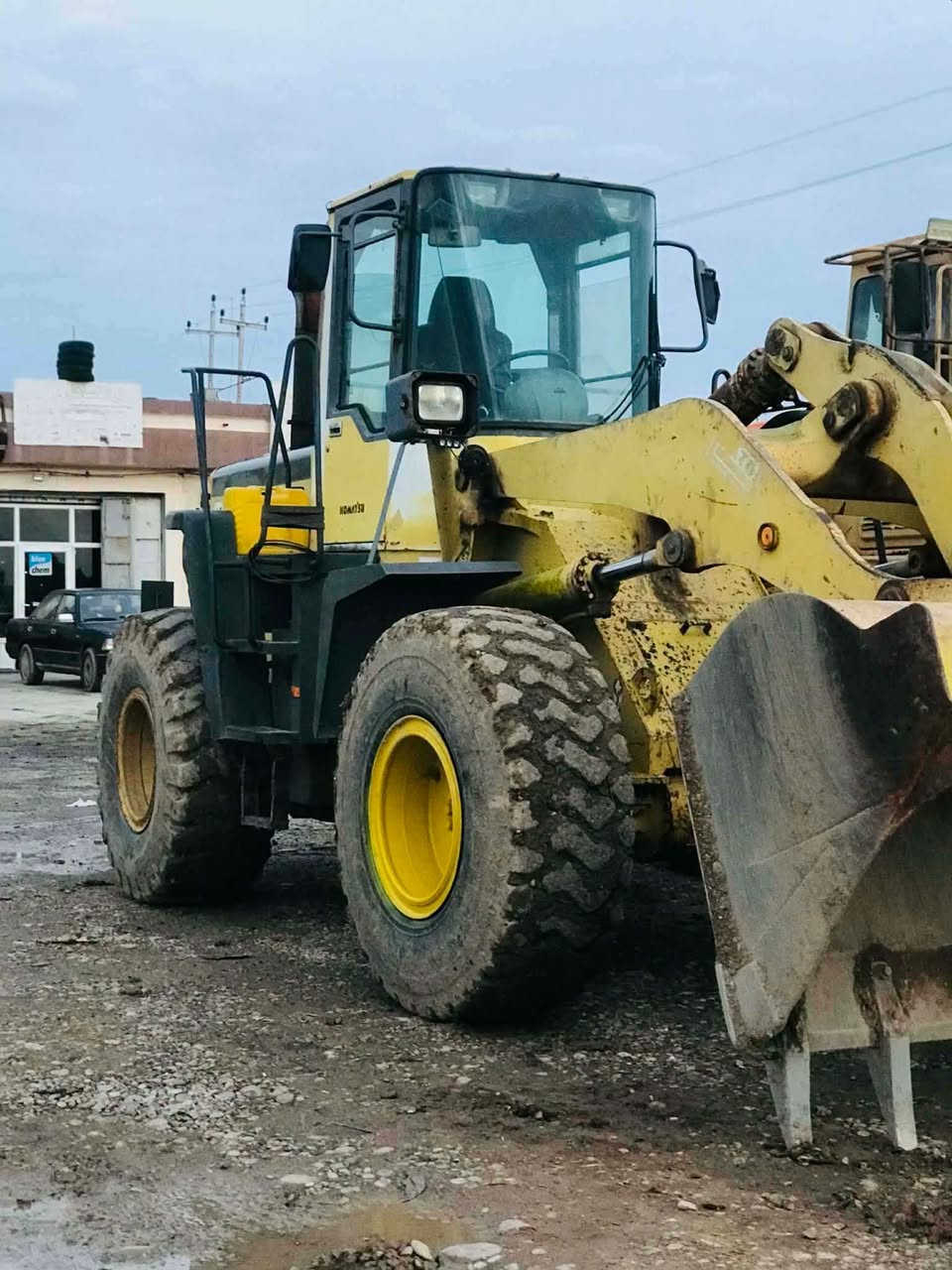 للبيع - بۆ فرۆشتن رەقم سلیمانیە
———————
شوفل :  KOMATSU
حجم : WA 320
موديل : 1996
—————————
بۆ زانیاری زیاتر پەیوەندی بکەن بەم ژمارە تەلەفۆنە 

***********
***********
