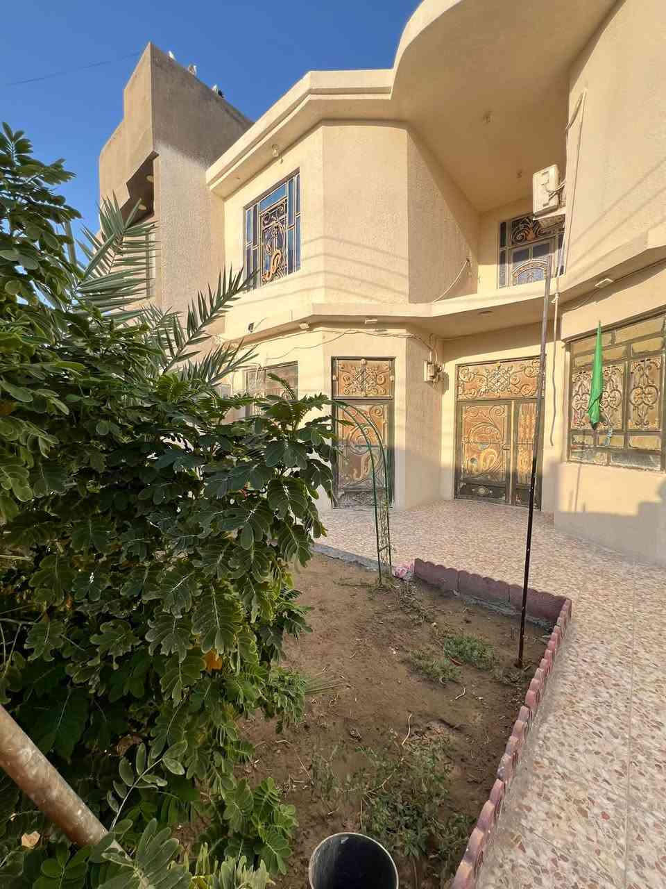 دار للبيع في حي النفط الزراعي بموقع مميز جداً! ✨
                         أعلان  رقم (239)
🏠 تفاصيل العقار:
#المساحة: 300 متر مربع.✅
#البناء: طابقين (جاهز ومجهز بالكامل).✅
#الموقع: فرع المصلاوي، خامس عقار عن الشارع الرئيسي.✅
#الشارع: بعرض 12 متر.✅
💰 للاستفسار عن السعر:علق بكلمة (الخبير) لتصلك التفاصيل.
أو الاتصال مباشرة على الرقم: ***********
