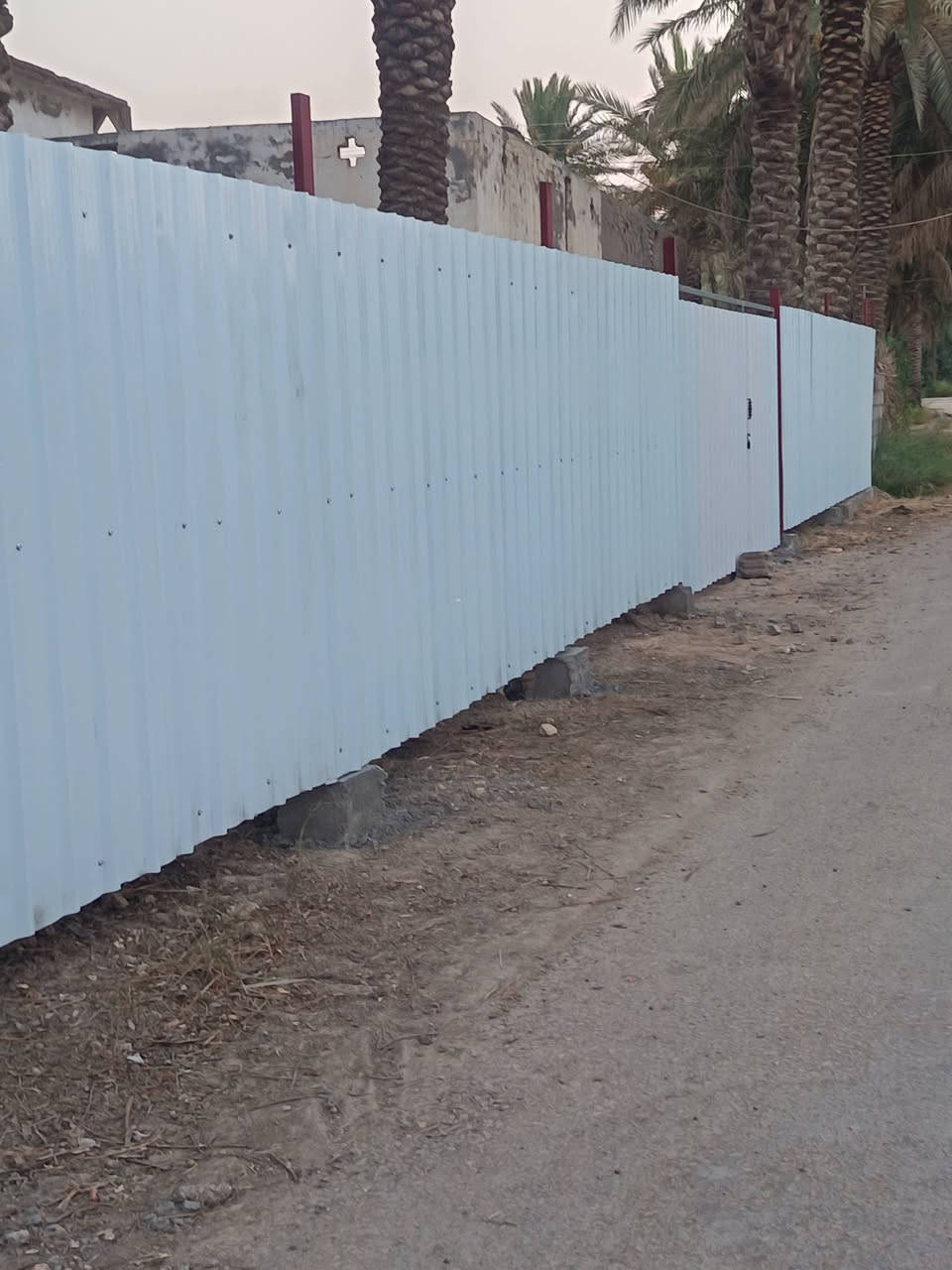 سلام عليكم يعلن معمل حداده عبدالله الجبوري لعمل كافه انواع الحداده أبواب شبابيك محجرات ديكورات سقائف اسيجه كافه انواع الحداده يوجد كادر متنقل يجيك لباب بيتك مكاني بابل مسيب اتصل عليه وتدلل ***********
