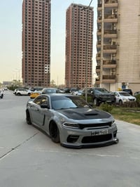 سكات باك • وايد بدي • ٦.٤ V8