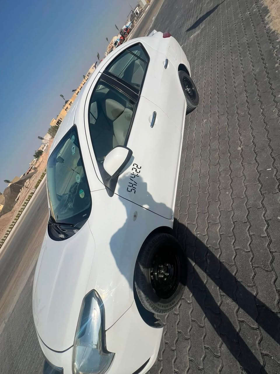 سلام عليكم نيسان صني هندي مديل 19بيهه صبغ 3 قطع ابيع حزام مكينهً كير حداده تبريد جاهزه السياره نقصهه بس رقم تجديدمكان بصره دور النفط السعر 90 وبيهه مجال ***********
