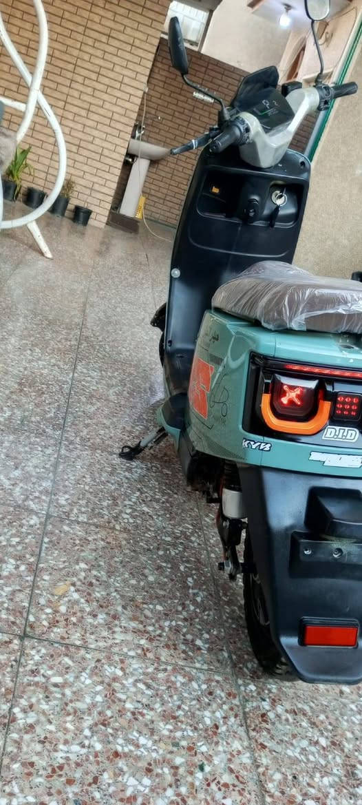دراجه سكنس ام عيون تشغيل بصمه انذار سرقه موديل 26 شركة حيدر النيار لايت عالي ناصي زنون نظام بارك و بيك و شحن تلفون شاشه ايباد سته بطاريات كبار مكان بغداد البلديات السعر 480وبيها مجال بسيط استفسار اتصال على الرصيد و الواتساب ***********
