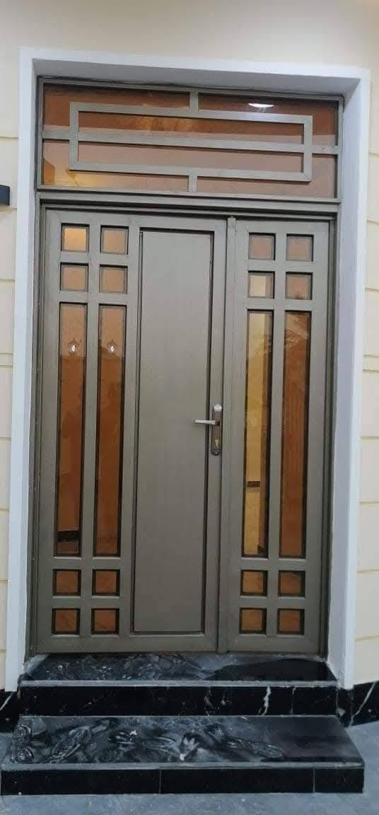 سلام عليكم حداد متنقل كافه الحداده 
هذه رقمي بي واتساب نتصل وبل خدمه ***********

نص مكتوب في الصور:
- @m.exo1
- d@m.exol