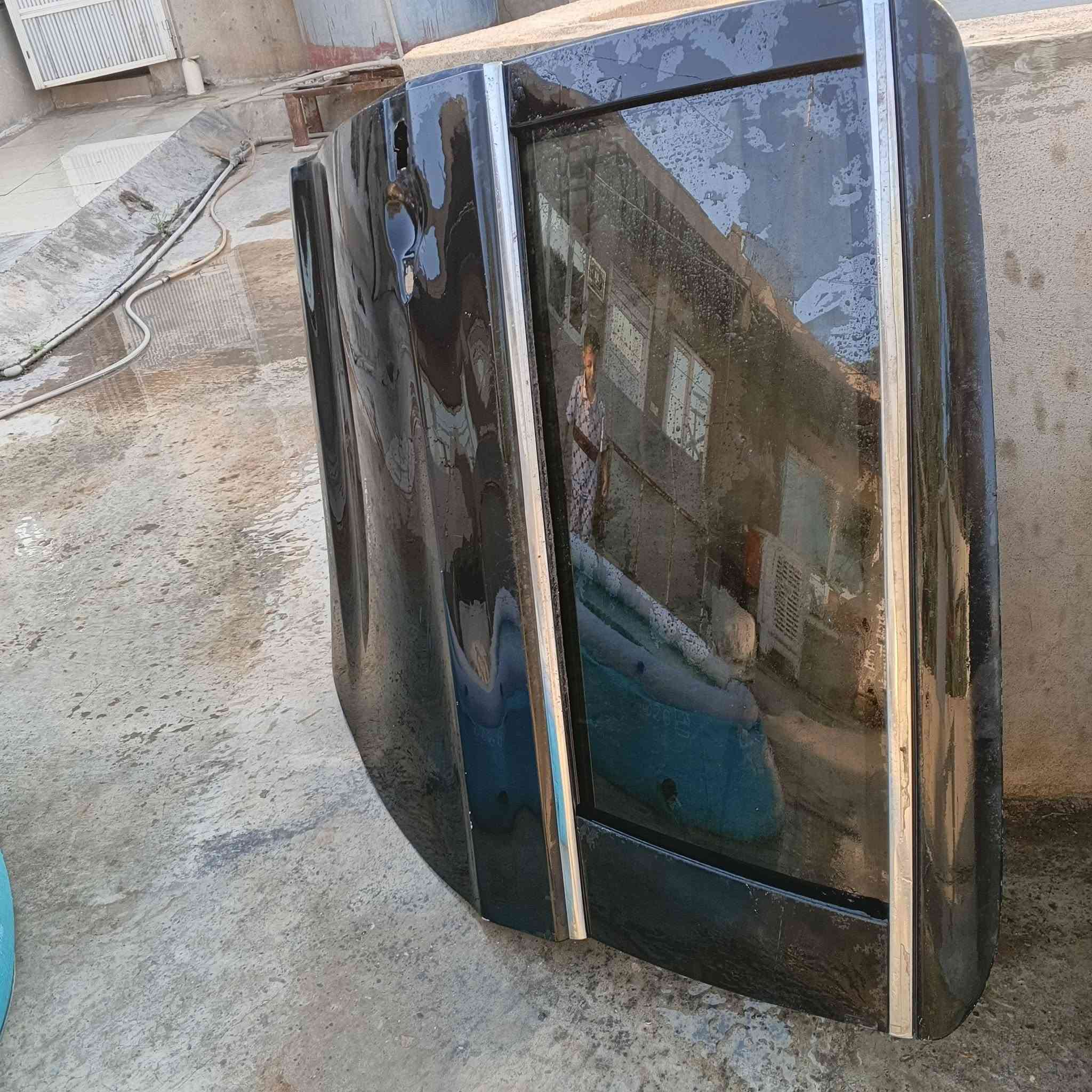 باب اسلايت من جه السايق معا جام للبيع لون اسود بي ضرر ومصلح
***********
***********
📲📞↘️
