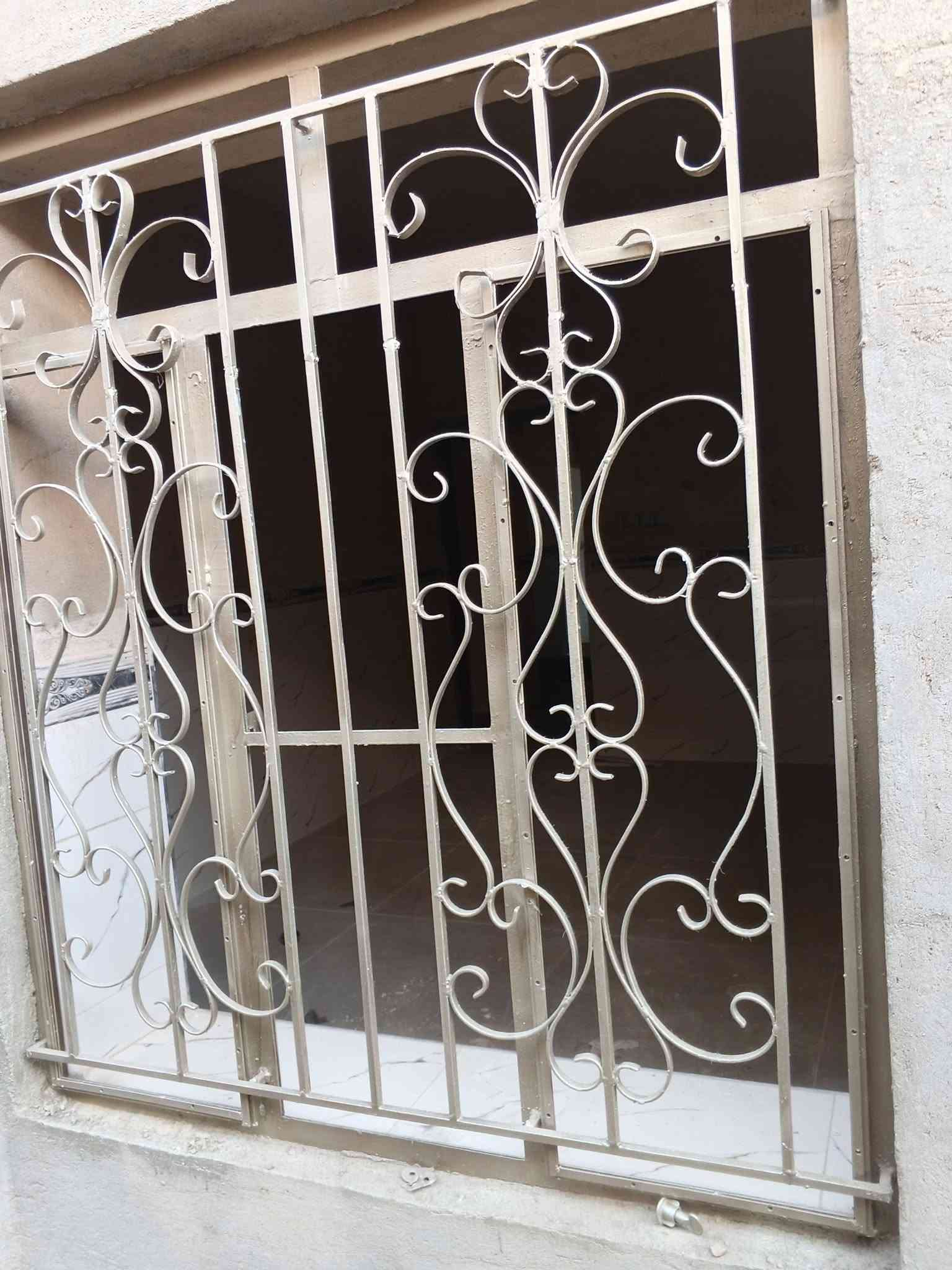 مقاول عبد الملك • حفر أساس • نقل حجارة