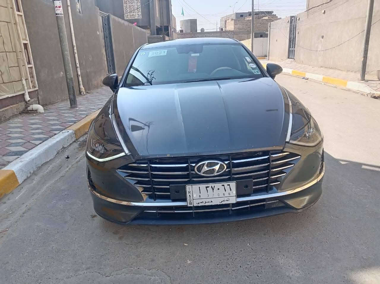 سوناته ٢١ • مكينه ٢٥٠٠ • شاشة وكاميرا