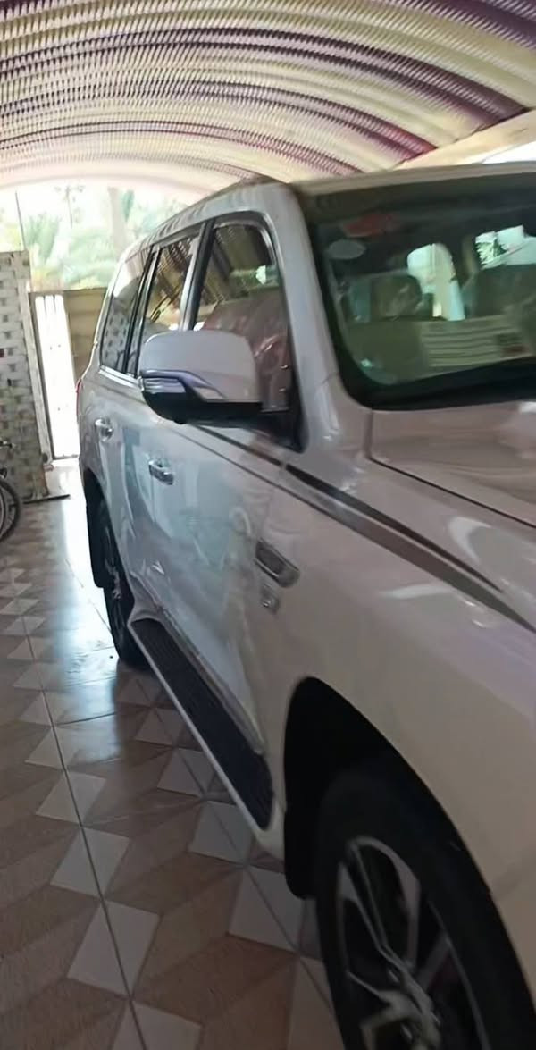 لاندكروزر • ٢٠١٦ • رقم اربيل