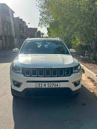كومباس لاتيتيود • ٢٠١٩ • ٢٫٤