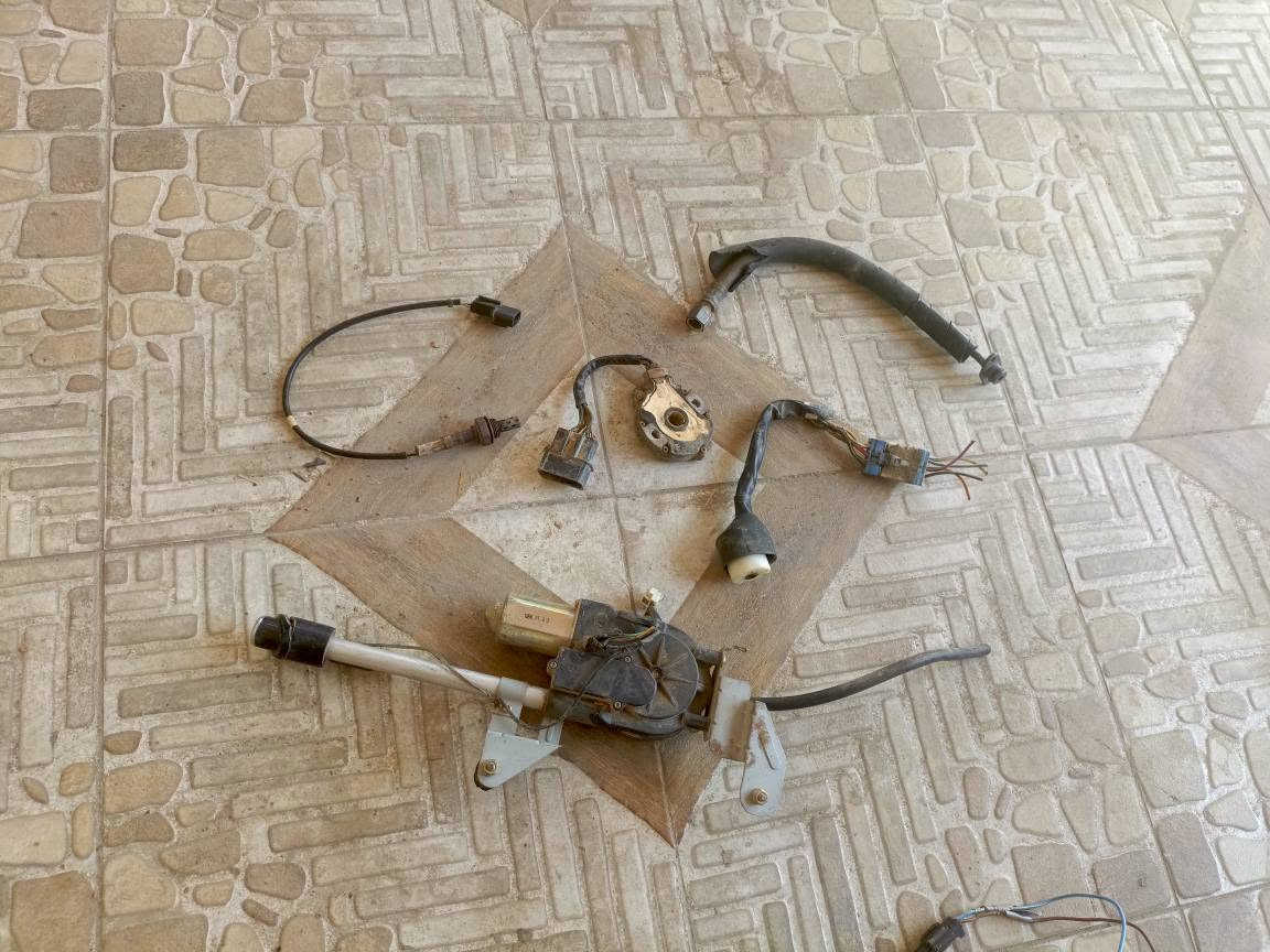 سلام عليكم للبيع غراض سوناتا تو كله اصليه مال حاويه راديتر محرك ، راديتر تبريد ، مروحه محرك ،كونترول جام عدد ٣ سكنات زوج ،بلاجكتور زوج ،دكم رفع جام عدد ٤ نفاضات باب تخم ،يدات خارجيه زوج يمنه ،سجج جام كامله هي وماطور ،جويتر ،سلف ،قبغ ديلكو مع وايرات ،تخم نوزل ،دكمه فتح صندوك ،كلوب رقم خلفي ،وجه مسجل ،وعندي بعد غراض يريد يراسلني واسعار مناسبه *********** عنواني ديالى شهربان مراسله ماسنجر واتساب المقدادية, ديالى
