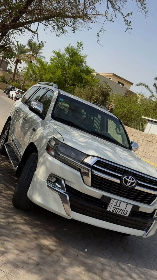 لاندكروز • ٢٠٠٩ • بدون حادث