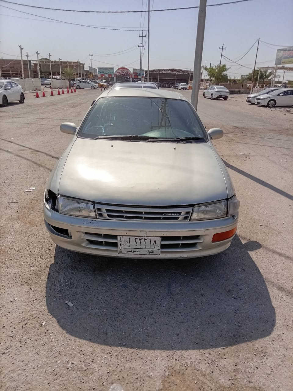 سلام عليكم سياره كارينا لبيع مديل 1991 مكينه وكير جديد 1600 بلادي بسمي السياره ثاني يوم تحويل مكفوله من الضربه القويه والكص السعر 45 وبيها مجال رقم الهاتف *********** مكان سياره نجف
