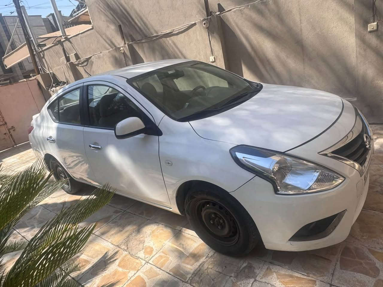 السلام عليكم 
نسيان سني موديل ٢٠٢٠
للبيع ماشيه١١٤
السياره جاهزه من كلشي 
بيها جاملغ وبنيد بدون دواخل وبدون ايرباك
للاستفسار اتصل ***********
السعر ٩٨ بيها مجال مكانها بغداد
