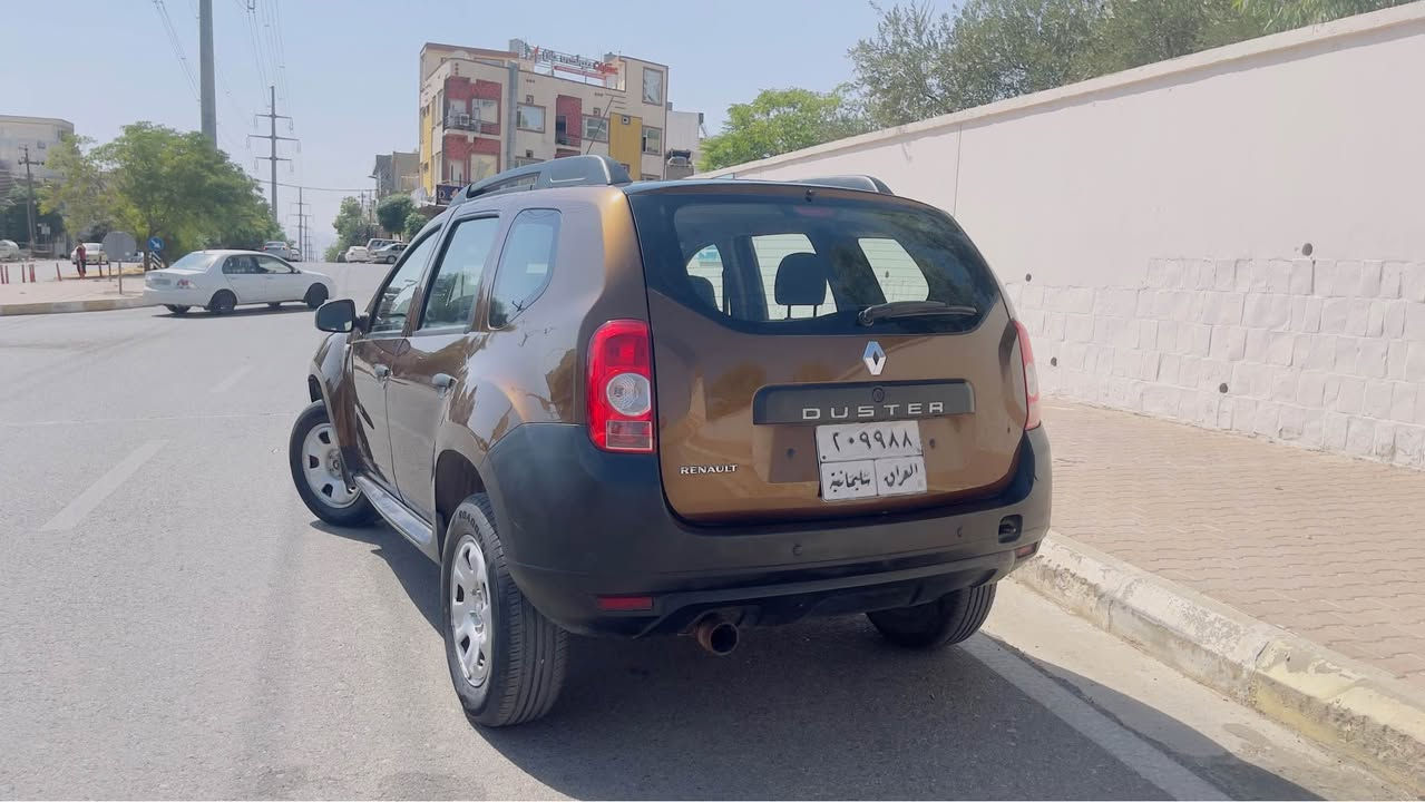 ڕینۆی داستەر 
مۆدێل ٢٠١٤
گێڕ ئۆتۆماتیك 
بۆنیت و هەردوو چەمەڵەغی لای سەكن پەمپە بۆ جوانی كراوە
چەمەڵغی لاسەیق دەعمە و كەمێك ناوی گرتوە 
سەیارەكە جایزە و تەحویل و وەكالە بەشەرت 
شوێن سلێمانی 
٦٣ گەڵاو مەجال
*********** السليمانية, العراق
