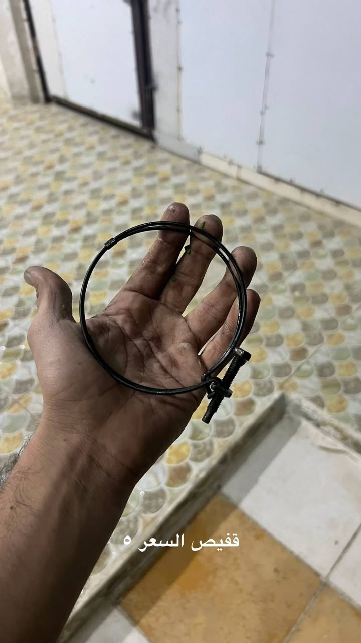 السلام عليكم
غراض ونواعم ستاركس ٢٠٠٧
توصيل جميع المحافظات للتواصل 
***********

نص مكتوب في الصور:
- دكتات مال تبريد كلهن ب ١٥
- قواعد سماعات كلهن ب ١٠
- قواعد سماعات خلفيه ب ١٠
- محفظه تحت المسجل السعر ١٠
- قفِيص السعر 5
- صليب ستيرن السعر ١٥
- دكم شغالات ب ١٠
- أبيه حار السعر ه
- دکم اناره ب ه