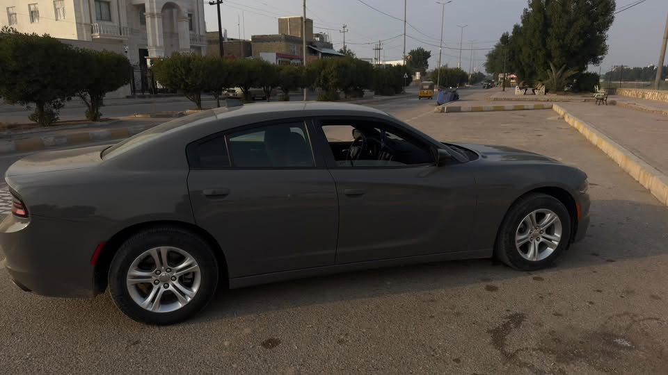 تشارجر SXT • ٢٠٢٣ • ٣٣ الف ميل