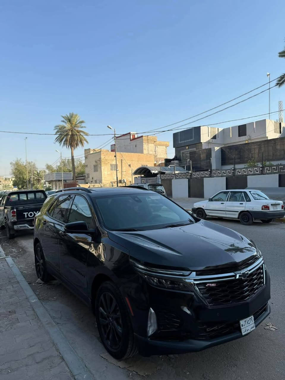 للبيع شفروليه إكوينوكس RS موديل 2023
✨ سيارة رياضية وعائلية، مواصفات RS كاملة ومظهر رياضي مميز.
الدفع: [أمامي FWD / رباعي AWD]
فول مواصفات 
🔹بنراما 
Apple CarPlay + Android Auto
🔹 شاشة Chevrolet MyLink
🔹 مثبت سرعة
🔹 كامره دواره 368درجه ورادار 360 درجه
🔹 اتو ستوب واتو ستارت
🔹 حساسات ركن
🔹 أنظمة أمان ومساعدة للسائق
🔹 6 Airbags
🔹 تنبيه تصادم أمامي
🔹 فرملة طوارئ أوتوماتيكية
🔹 مساعد البقاء على المسار
🔹 إضاءة IntelliBeam
🔹 مقاعد أمامية مدفأة
🔹 داخلية رياضية بتفاصيل RS
وبعد هواي بيها مواصفات السياره متنعد معروفه ال RS
رقمها شبه مميز بغداد
السياره بأسمي

حادثها جاملغين عكس السائق وحافه البنيد

الاستفسار اكثر ***********
