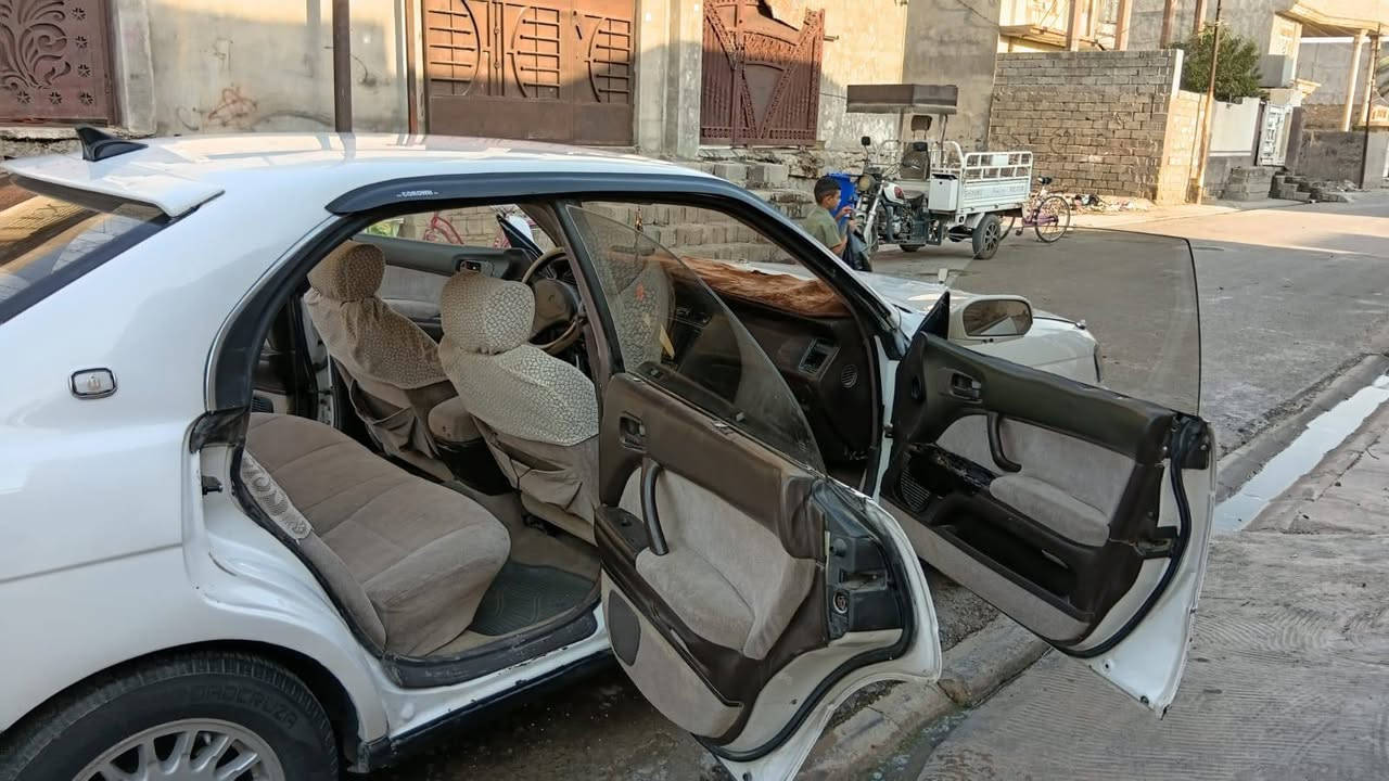 بطة منفصل1994 سياره بلادية رقم انكليزي تحويل مباشر
كير مكينه تبريد كلشي مكفول سياره مابيها حادث بيها كم قطعه صبغ لجماليه أبيع حزام شرط السونار سيارة حلوه ومال بيت سعرها 48 ورقه او بيهة مجال مكاني ديالى شهربان
***********
