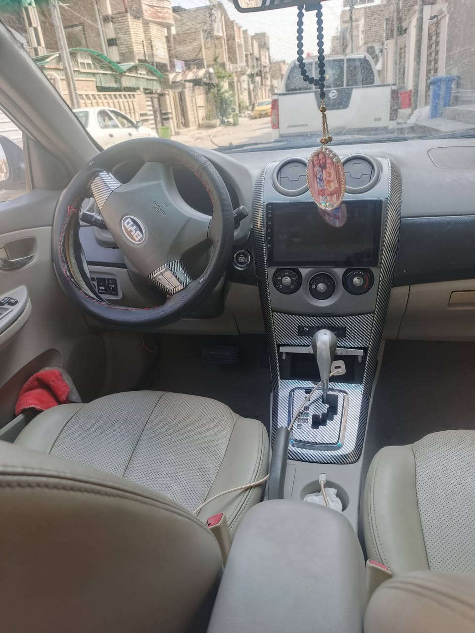 ٢٠١٣ • باسمي • مكفول مكينه