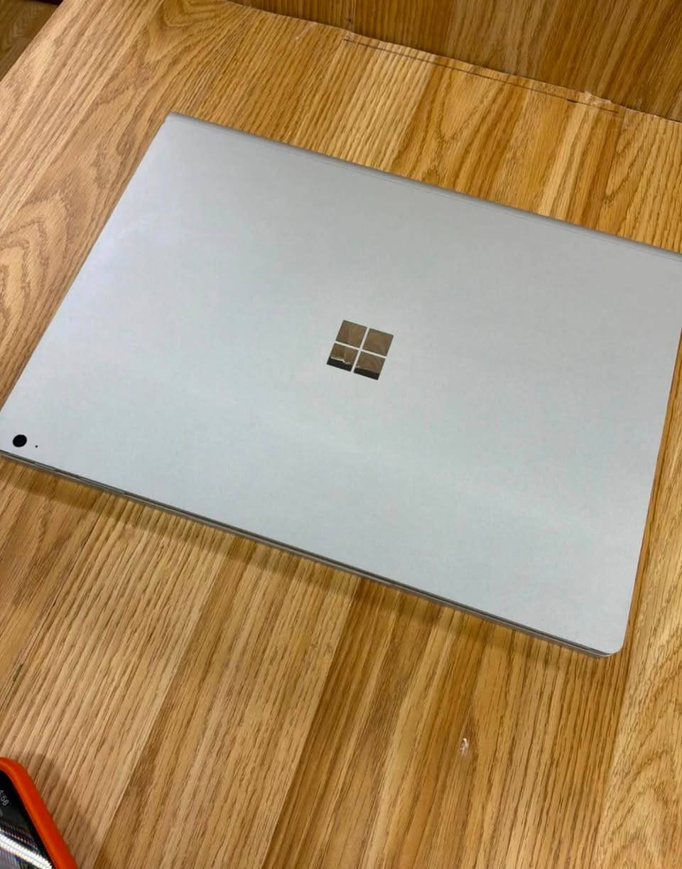 🔥 Surface Book 3 – أداء احترافي بتصميم استثنائي! 🔥
💻 Microsoft Surface Book 3
⚡ Core i7 – الجيل العاشر
🧠 RAM 16GB
💾 SSD 256GB
🖥️ 15 إنج — شاشة كبيرة ولمس
🔄 شاشة قابلة للفصل والاستخدام كـ Tablet

✨ تصميم فاخر + أداء قوي + شاشة لمس مميزة
💼 خيار ممتاز للشغل، التصميم، البرمجة، الدراسة والاستخدام الاحترافي.

📍 تكنو ماستر – الموصل
المجموعة الثقافية – شارع الحاسبات
📌 فرع سوفت وير

📞 ***********
📞 ***********
📞 ***********

🔥 عروض بلا نهاية… سارع بالحجز!

#SurfaceBook3 #SurfaceBook #MicrosoftSurface #Corei7 #Laptop #تكنو_ماستر #الموصل #لابتوبات #عروض_الموصل
