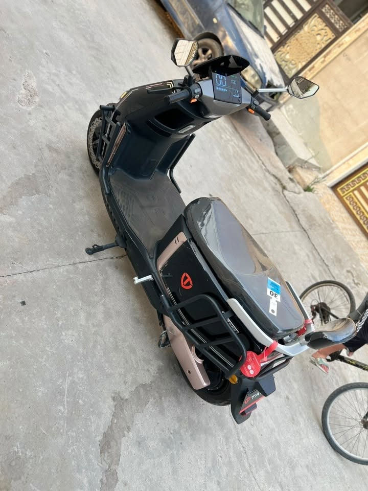 ماطور شحن للبيع ريان تايلج تيسلا
مواصفات معروفة 
نضافه فول 
دبل بصمه دبل سويج 
ماطور كلو شرط عل فحص 
بطاريات شرط عل فحص 
فول مواصفات 
السعر مليون و100قفل 
رقم الهاتف  بي واستاب ***********
مكاني موصل ايسر
