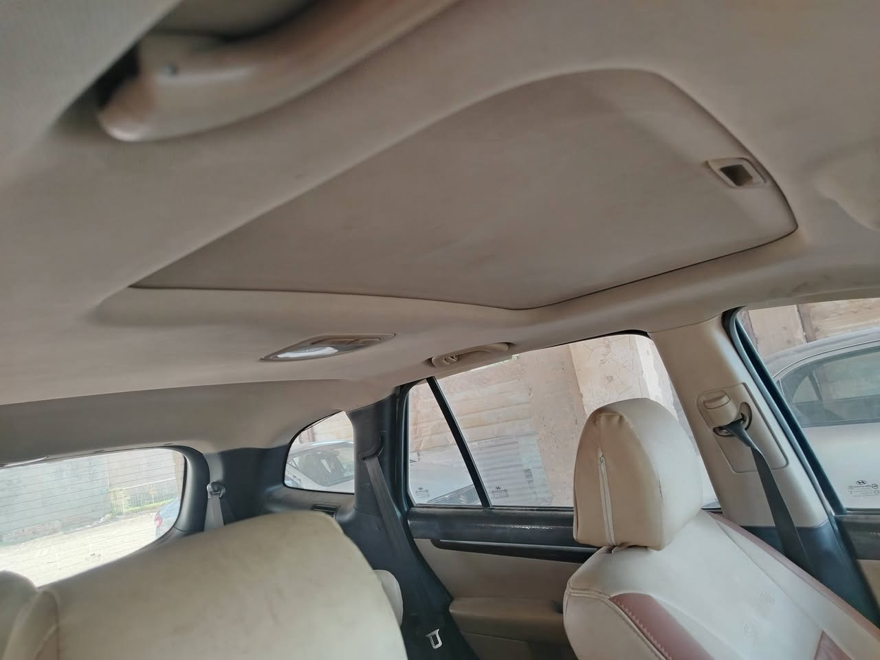 سنتافي ٢٠١٠ خليجي مكينه ٣٥٠٠ ٧راكب رقم انكليزي السعر ١٣٥
***********

