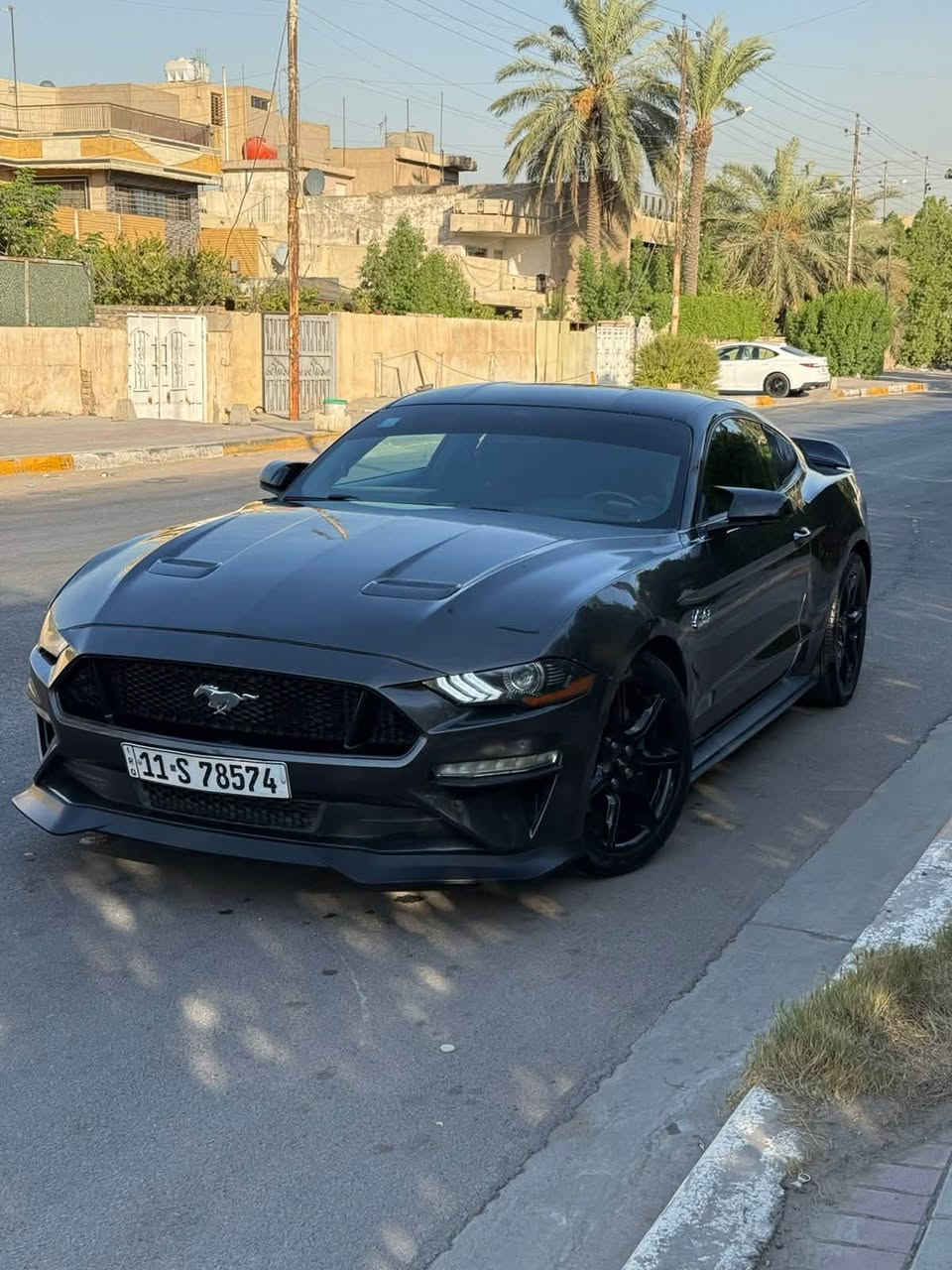 موستنك ايكوبوست 2020 .
محرك 2,3 تيربو ، مكينه وكير مكفولات

بدون نقص ، بيها 4 قطع صبغ 

بنيد جاملغات امامية + باب 

سيارة جاهزه بدون نقص ابداً 

السعر 128 ورقه وبيها مجال 

بغداد حي البنوك / ***********
