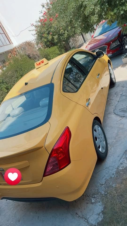 السلام عليكم نيسان سني موديل 2021 سيارة 🚘 ماشية 150 كير محرك تبريد كفالة 
تخم تاير جديد باتري جديد 
دوشمة عام سيارة بسمي تحويل ثاني يوم مكاني بغداد 
***********
بي وتساب
