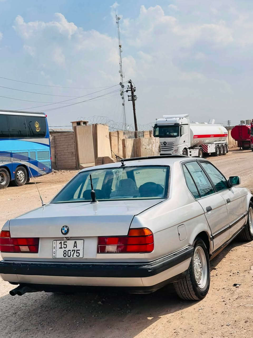 سلام عليكم سياره Bwm 735   موديل 1990سياره مكفوله كفاله عامه ما عده جراد بيها   ومصبوغه لجماليه السعر 50 وبيها مجال حك الجيه. مكان بغداد جسر ديالى الزعفرانيه  ***********
***********
