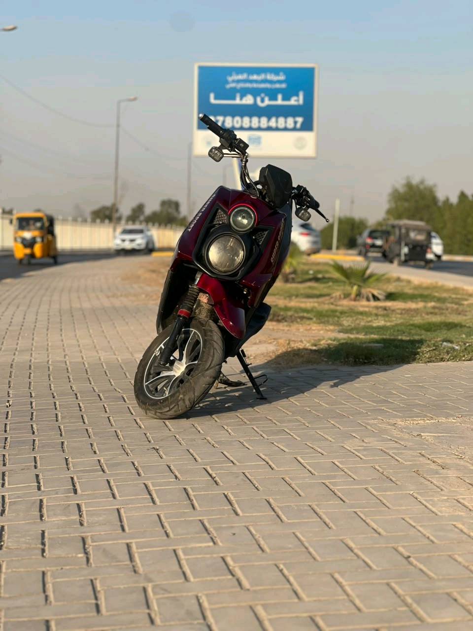جبلي • شحن • ٦بطاريات