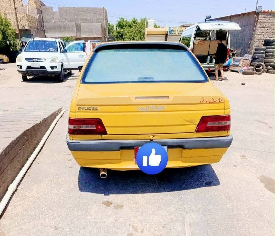 سلام عليكم بيجو 405 للبيع مديل 2015 رقم انكليزي تحويل مباشر مصفره هيئه وغرامات مكينه كير مكفولات  سنويه ال 29 مكان السيارة حله مركز سعره 28 وبيه مجال قليل رقم الهاتف ***********
