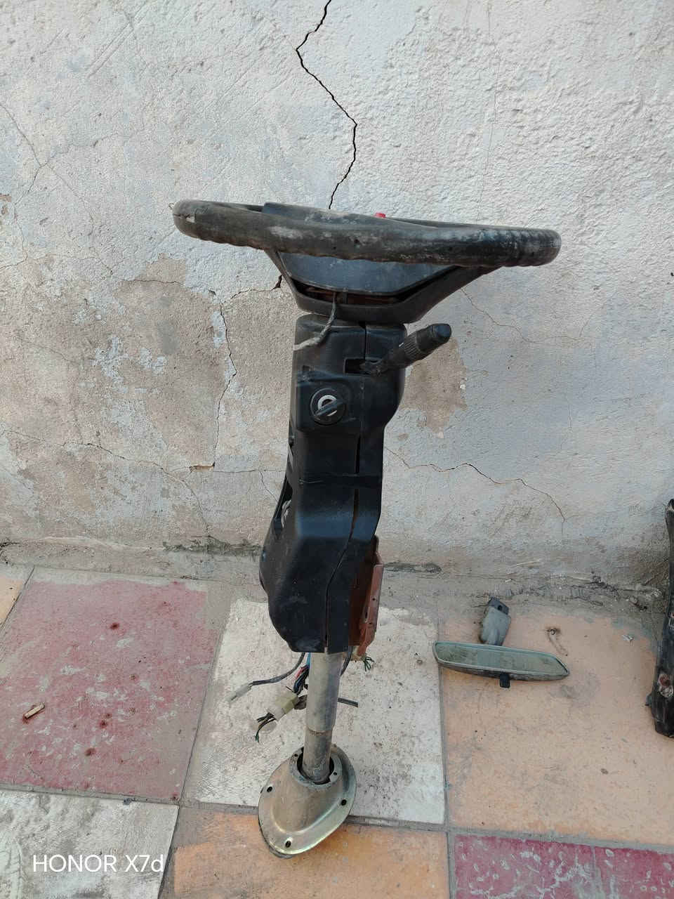 السلام عليكم من رخصت الادمن ماطور ماسحات ومجمع استرين كامل حتى الجوزه وياه ودرع نظيف لبيع مكان بابل الحمزه الغربي للبيع ***********
