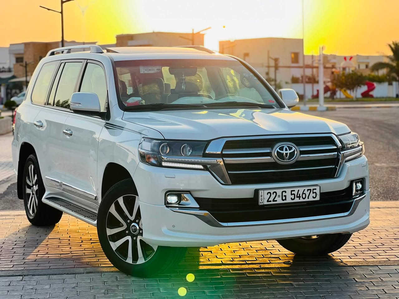 ﷽
‏‎سلام عليكم 

 للبيع 

لاندكروز 💥2019   🚀 GXR: كراند تورنك جيهان باب اول 

السياره احله من الصور بالحقيقه 

فول مواصفات 1/1 💯 :

1- فتحة 🕳️

2- بصمة 🔐

3- ماشية 48 الف كم   حقيقي 

4- حساس خلفي وامامي 🎶🔊

5- ثلاجة 🥶

6- 2 كراسي كهرباء 3دكم ⚡

7- تشغيل عن بعد 💥

8- شاشات عرض 💻   

10- 8  ايرباك 

11-دفع رباعي دبل ماوس 🎮

12- رقم اربيل الجديد بأسمي 
13-صندوك كهرباء
حجم المحرك: V8      4600 ✅

ملاحظة //  السيارة كفالة من جميع النواحي   

جديدة بمعنى الكلمه شرط تراي زيرو  تخم تاير حدادية تبريد جاهزة من كلشي مابيها اي نقص وبالعافية ع تكون من نصيبه

بأسمي شخصياً  تحويل مباشر  

السعر
 اتصل هـ *********** 
واتساب ***********
