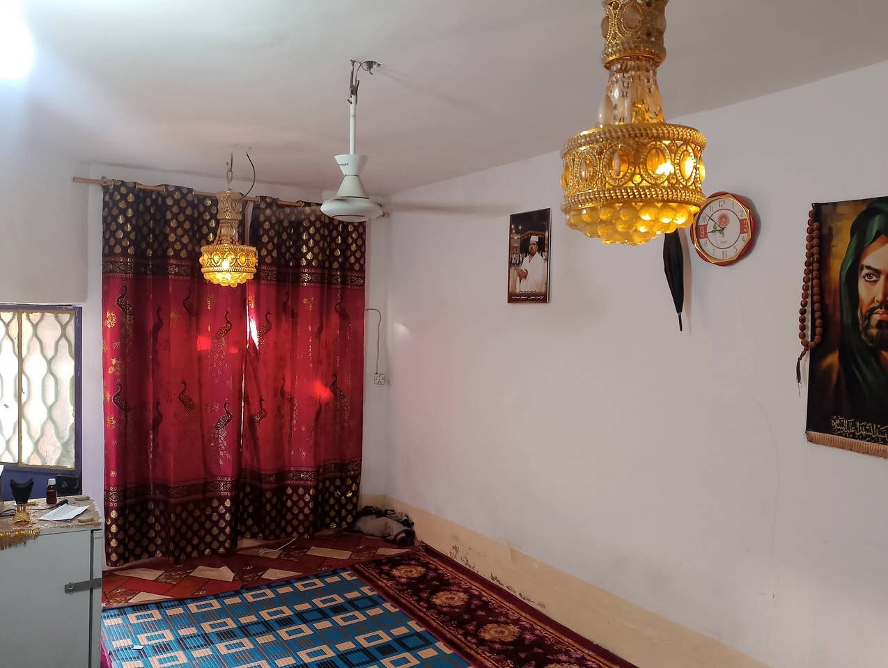 بيت للبيع 150متر 6واجهيه25نزال حي الامير قرب اعدادية النبوة 3غرف نوم و استقبال وصاله ومطبخ مع ساحة كبيرة للاستفسار ***********
