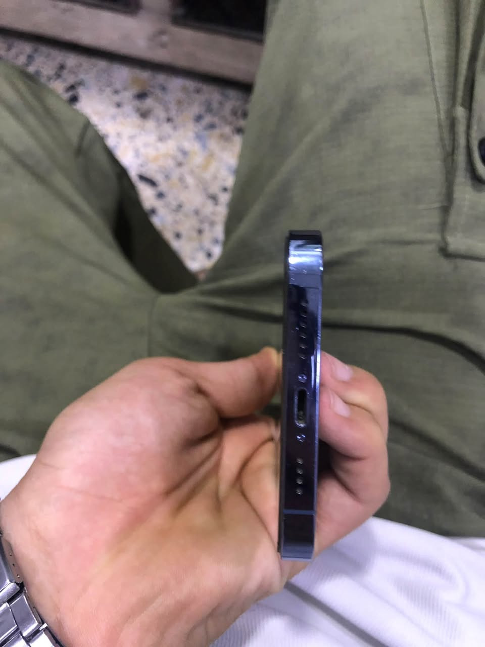 آيفون ١٣ برو ماكس • ١٢٨ غ.ب. • بطارية ٧٨٪