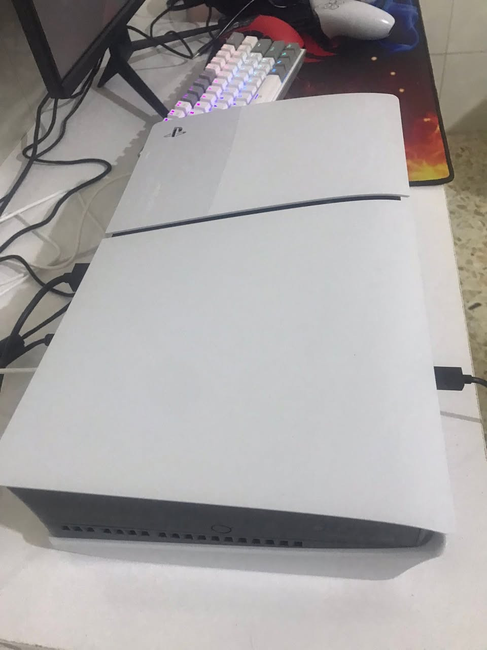 السلام عليكم للبيع ps5 جهاز اخو الجديد استخدم جدا بسيط السعر730 وبي مجال بسيط  مكاني كربلاء ***********
